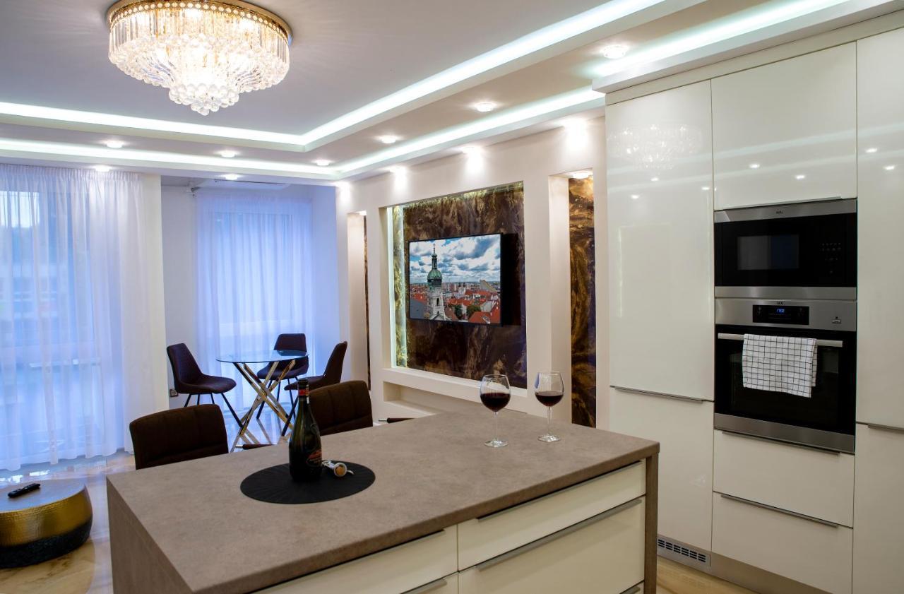 Dream Apartman 2 With Free Parking Győr Exterior foto